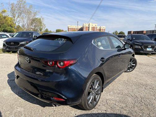 2023 Mazda Mazda3 FWD w/Preferred Package
