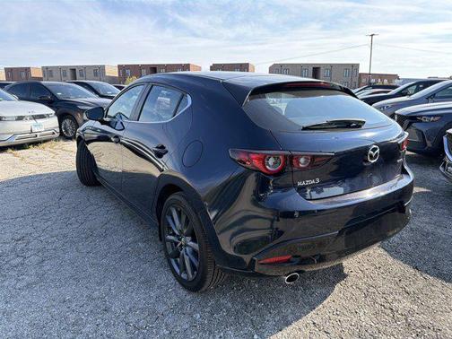 2023 Mazda Mazda3 FWD w/Preferred Package