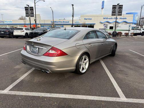 2006 Mercedes-Benz CLS-Class CLS500