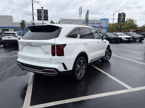 Snow White Pearl 2022 Kia Sorento Plug-In Hybrid SX Prestige
