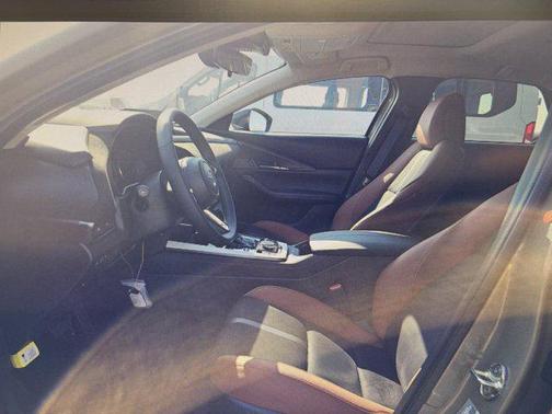 2025 Mazda CX-30 2.5 Carbon Turbo