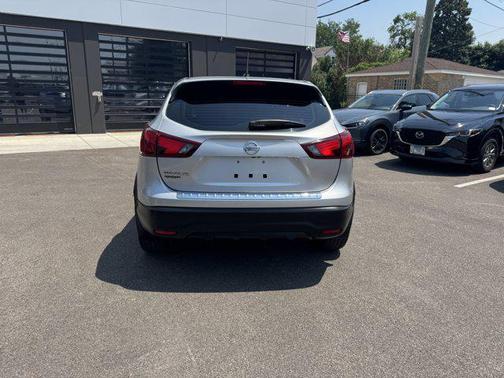 2017 Nissan Rogue Sport S