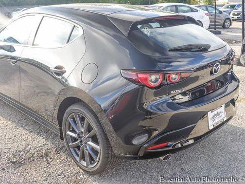 2025 Mazda Mazda3 FWD w/Preferred Package