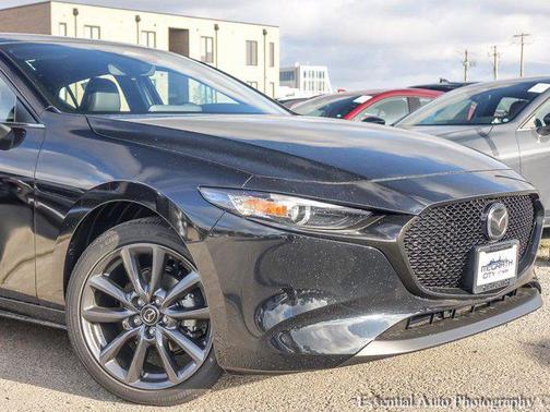 2025 Mazda Mazda3 FWD w/Preferred Package