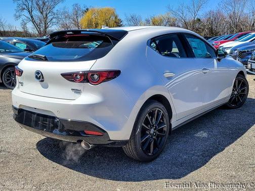 Snowflake White Pearl Mica 2026 Mazda Mazda3 2.5 Turbo AWD