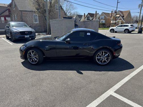 2022 Mazda MX-5 Miata RF Grand Touring