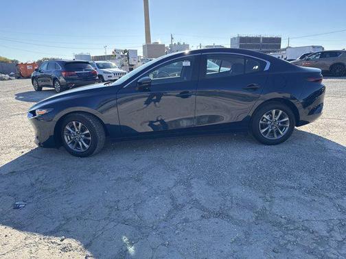 2025 Mazda Mazda3 FWD