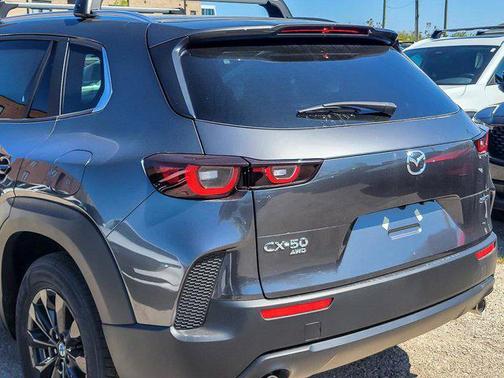 2025 Mazda CX-50 2.5 S Preferred Package