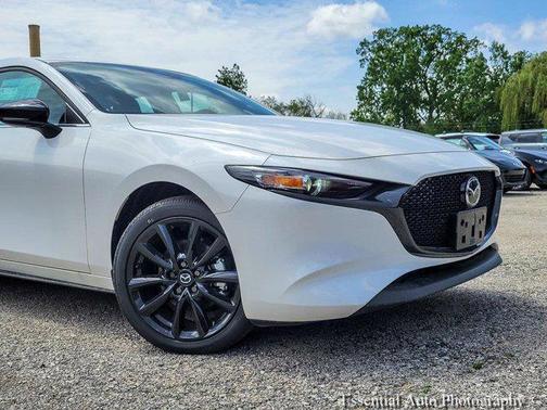 Snowflake White Pearl Mica 2026 Mazda Mazda3 AWD