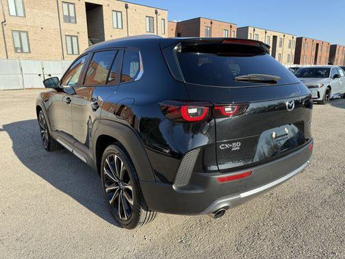 2024 Mazda CX-50 2.5 Turbo