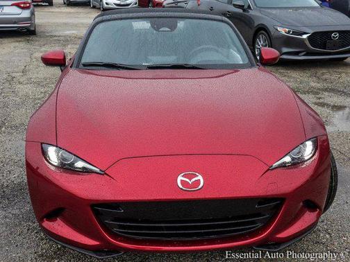 Soul Red Crystal Metallic 2026 Mazda MX-5 Miata Grand Touring