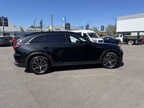 2025 Mazda CX-70 PHEV Premium Plus Package