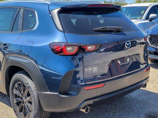 2025 Mazda CX-50 2.5 S Preferred Package