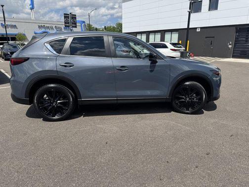 2025 Mazda CX-5 Carbon Edition