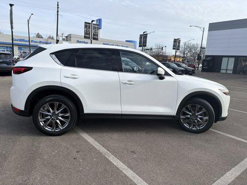 2020 Mazda CX-5 Signature