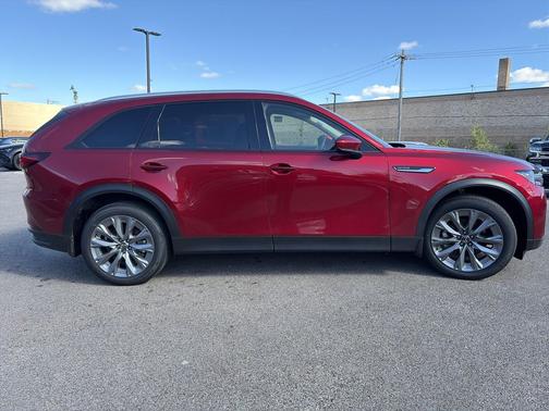 Soul Red Crystal Metallic 2026 Mazda CX-90 3.3 Turbo Preferred