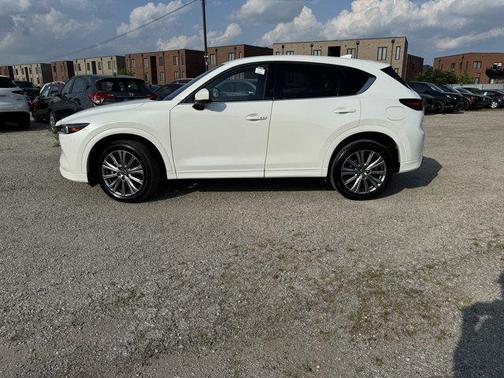 2022 Mazda CX-5 Signature