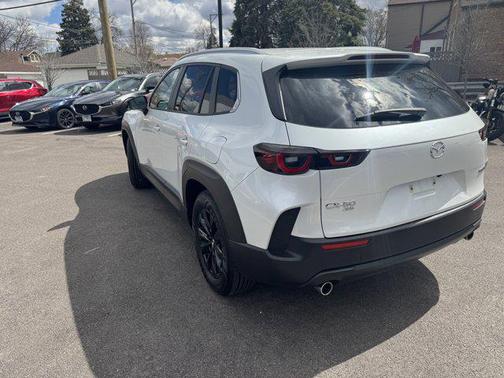 2024 Mazda CX-50 2.5 S Preferred