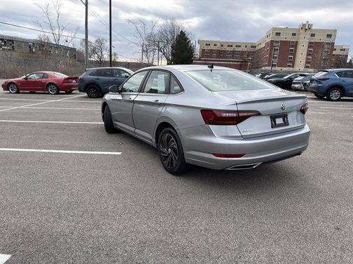 2019 Volkswagen Jetta 1.4T SEL Premium