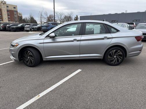 2019 Volkswagen Jetta 1.4T SEL Premium