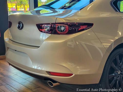 Platinum Quartz Metallic 2026 Mazda Mazda3 2.5 S Select Sport