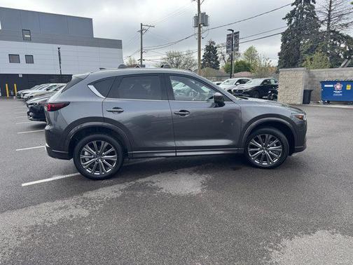 2025 Mazda CX-5 Signature