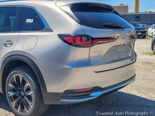 Platinum Quartz 2026 Mazda CX-90 PHEV Premium Plus