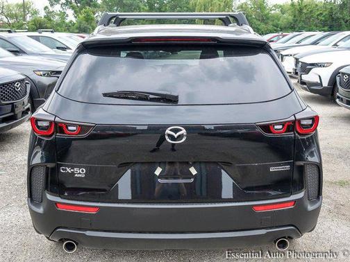 2025 Mazda CX-50 2.5 S Preferred Package
