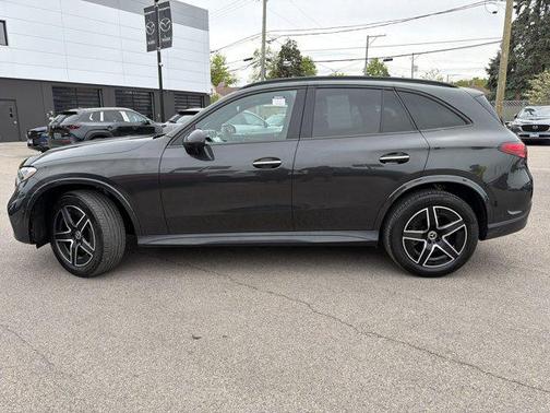 2023 Mercedes-Benz GLC 300 4MATIC
