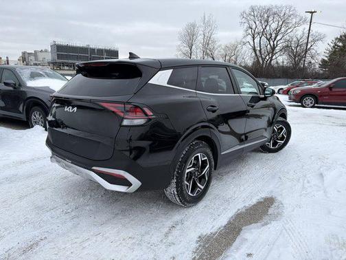 2024 Kia Sportage LX