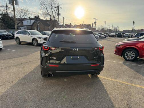 2025 Mazda CX-50 2.5 S Select Package