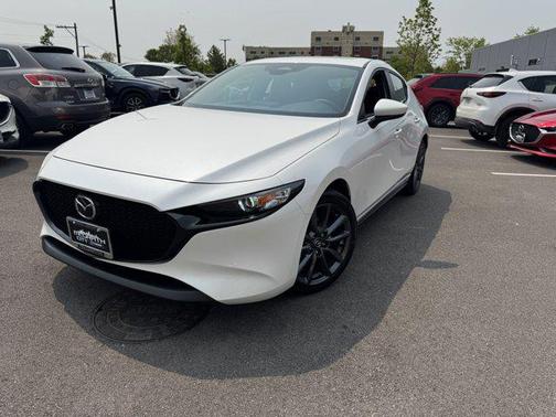 2025 Mazda Mazda3 FWD w/Preferred Package