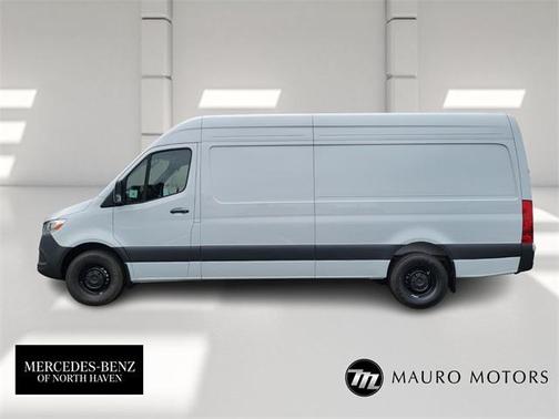 2025 Mercedes-Benz Sprinter 2500 High Roof