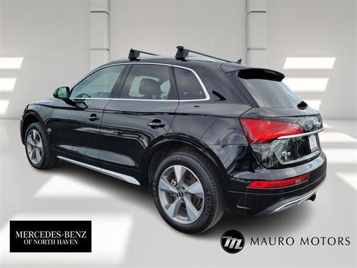 2023 Audi Q5 40 Premium Plus