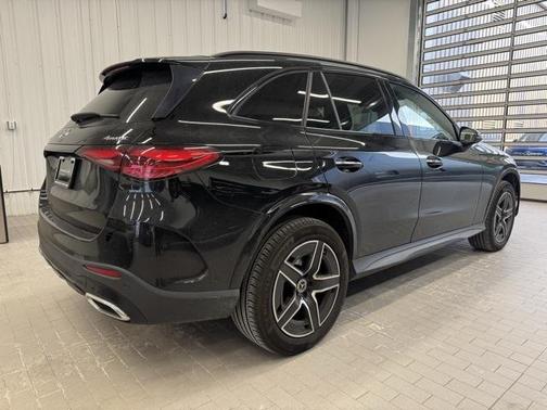 2023 Mercedes-Benz GLC 300 4MATIC