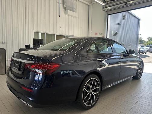 2022 Mercedes-Benz E-Class 4MATIC
