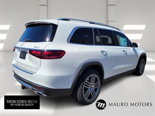 2025 Mercedes-Benz GLS 450 4MATIC