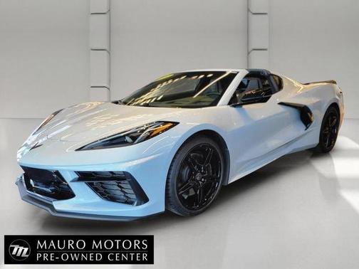 White 2021 Chevrolet Corvette Stingray w/2LT