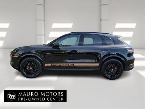2024 Porsche Cayenne Base