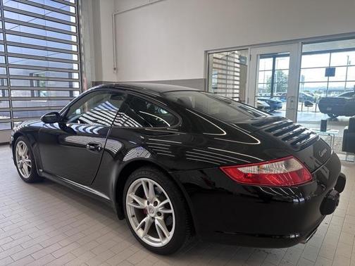 2005 Porsche 911 Carrera