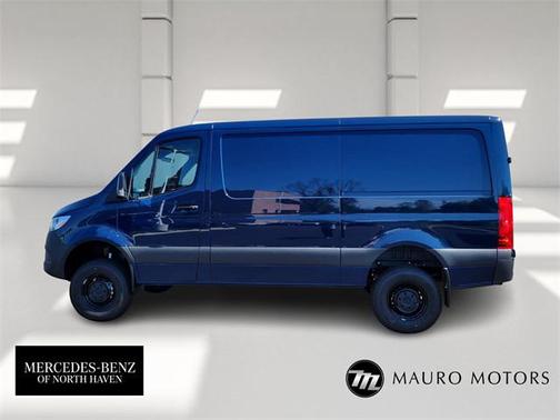 2025 Mercedes-Benz Sprinter 2500 Standard Roof