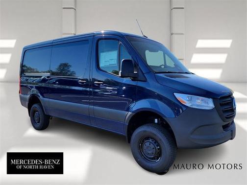 2025 Mercedes-Benz Sprinter 2500 Standard Roof