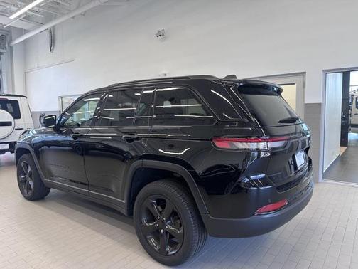 2024 Jeep Grand Cherokee Limited X