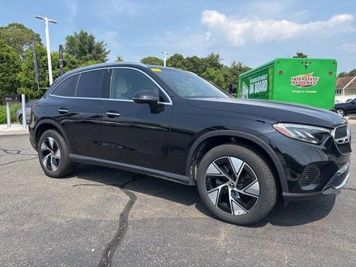2024 Mercedes-Benz GLC 300 4MATIC