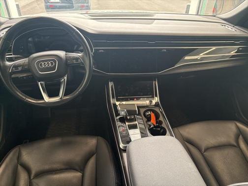 2021 Audi Q8 55 Prestige