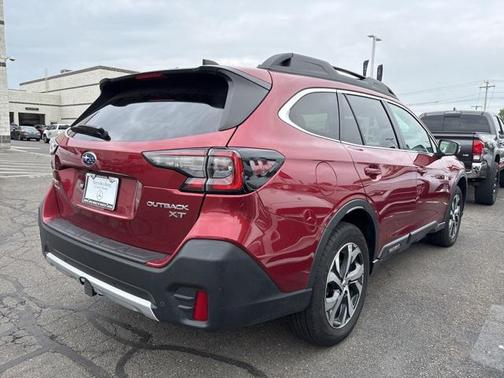 2022 Subaru Outback Limited XT