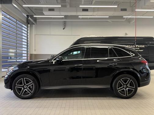 2024 Mercedes-Benz GLC 300 4MATIC