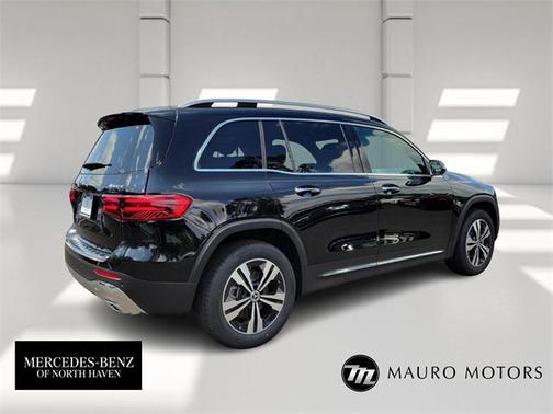 2025 Mercedes-Benz GLB 250 4MATIC