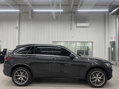 2022 Mercedes-Benz GLC 300 4MATIC