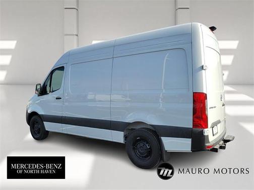 2025 Mercedes-Benz Sprinter 2500 Standard Roof